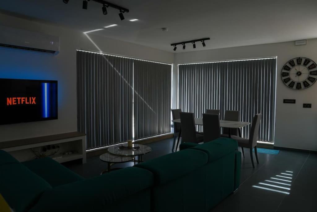 Apartmán Lux Sea&Country Views With Pool Mellieħa Exteriér fotografie